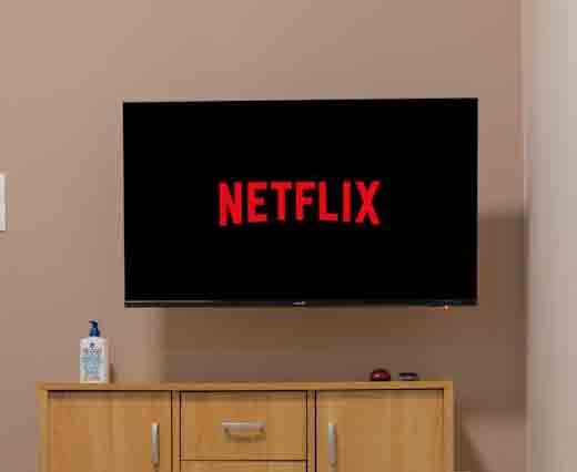 best 43- inch smart tv under 30000_02 best 43- inch smart tv under 30000_02